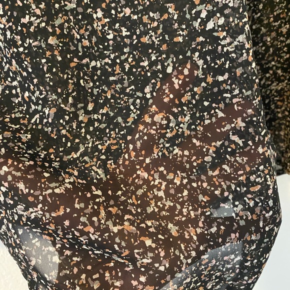 PLEIONE sheer patterned blouse - Picture 6 of 8